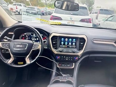 Used 2023 GMC Acadia Denali FWD image 8