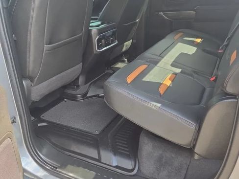Used 2021 GMC Sierra 1500 AT4 w/ Driver Alert Package II AWD/4WD image 12