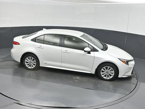 Used 2026 Toyota Corolla LE w/ LE Premium Package AWD/4WD image 41