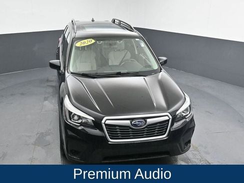 Used 2020 Subaru Forester Premium image 19