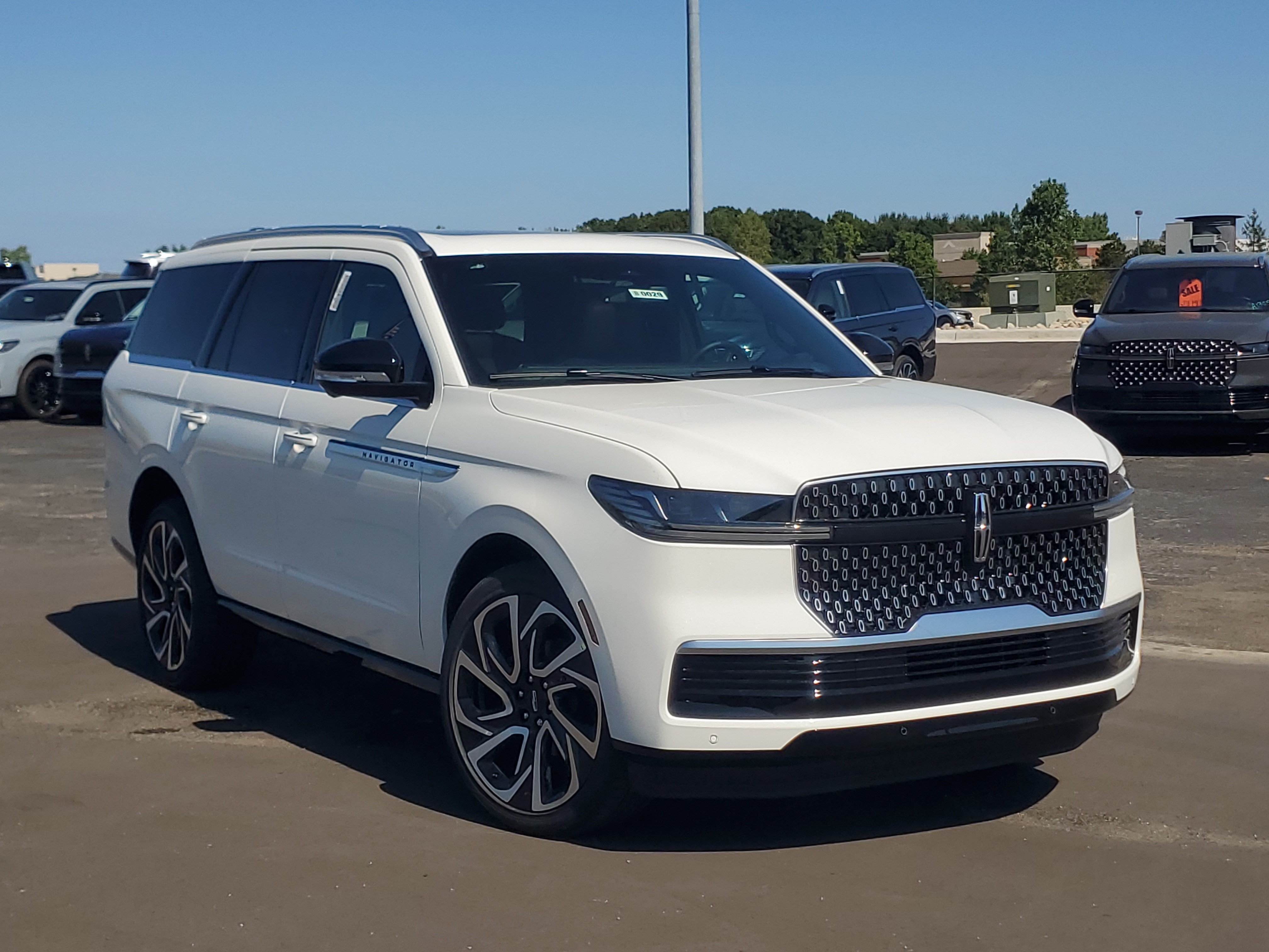 New 2027 Lincoln Navigator Reserve AWD/4WD 360° Tour