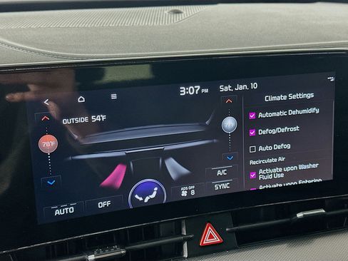 Used 2023 Kia Sportage SX image 24