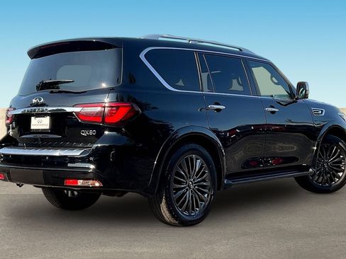 Used 2022 INFINITI QX80 Sensory w/ Cargo Package AWD/4WD image 5