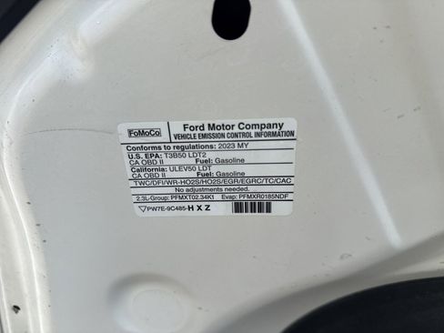 Used 2023 Ford Explorer XLT image 11