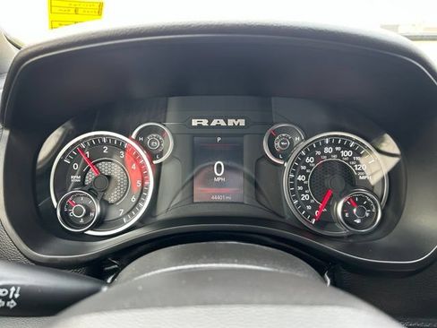 Used 2025 RAM 1500 Big Horn AWD/4WD image 27