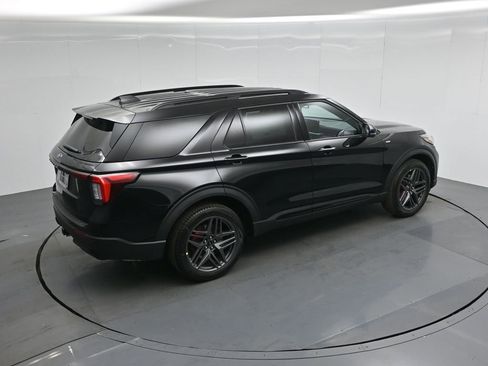 New 2026 Ford Explorer ST-Line image 41