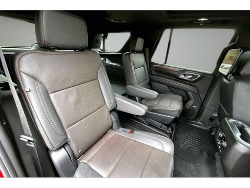 Used 2021 Chevrolet Tahoe High Country w/ Premium Package AWD/4WD image 26
