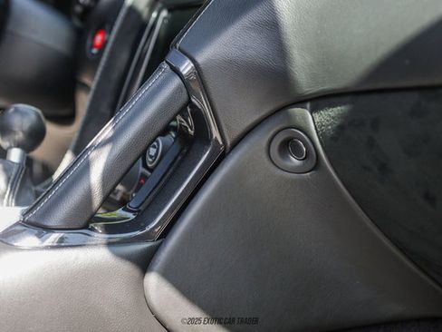 Used 2014 SRT Viper GTS w/ GTS Laguna Interior Package image 63