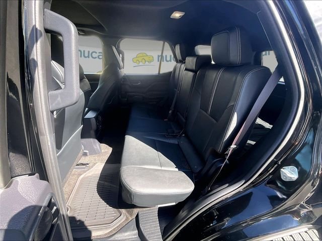 Used 2025 Toyota 4Runner Limited AWD/4WD image 22