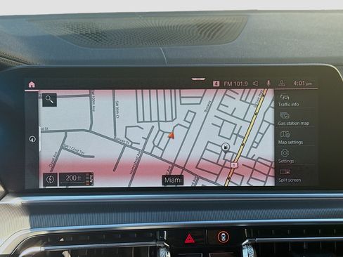 Used 2023 BMW X6 xDrive40i w/ Premium Package image 13