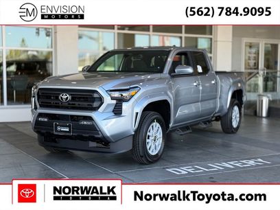 New 2025 Toyota Tacoma SR5