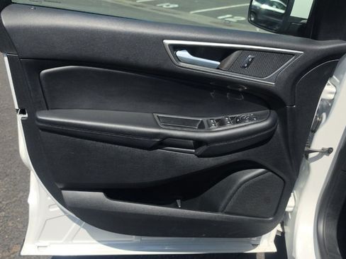 Used 2023 Ford Edge SEL w/ Convenience Package AWD/4WD image 7