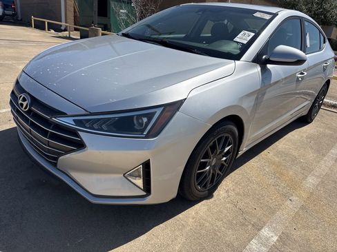 Used 2019 Hyundai Elantra Value Edition image 1