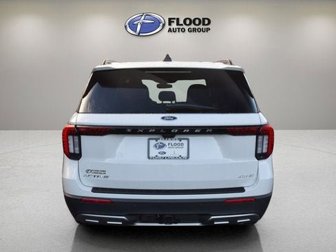 New 2026 Ford Explorer Active image 3