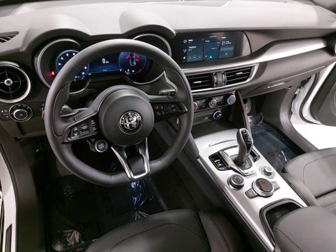 New 2025 Alfa Romeo Stelvio Sprint w/ Veloce Package image 17