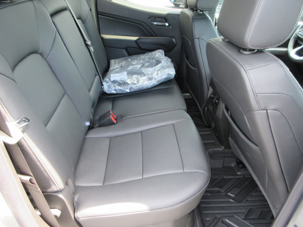New 2026 Chevrolet Colorado LT w/ LT Convenience Package AWD/4WD image 17