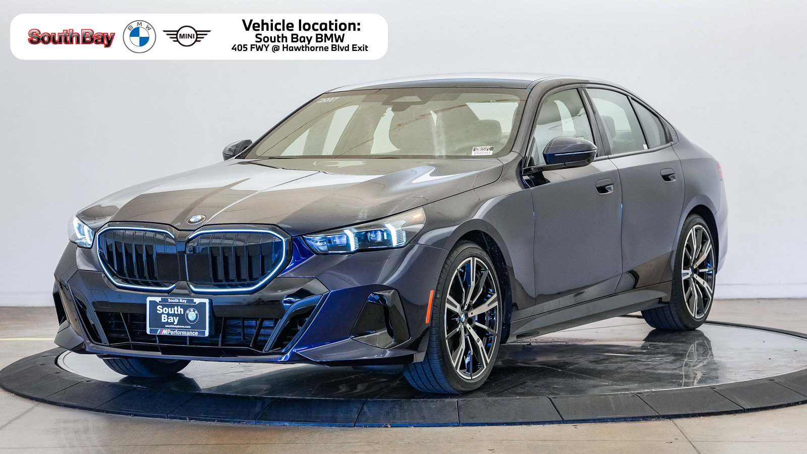 Used 2027 BMW 540i xDrive AWD/4WD image 1