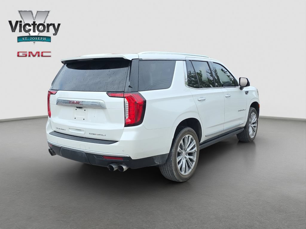Used 2021 GMC Yukon Denali w/ Denali Premium Package AWD/4WD image 18