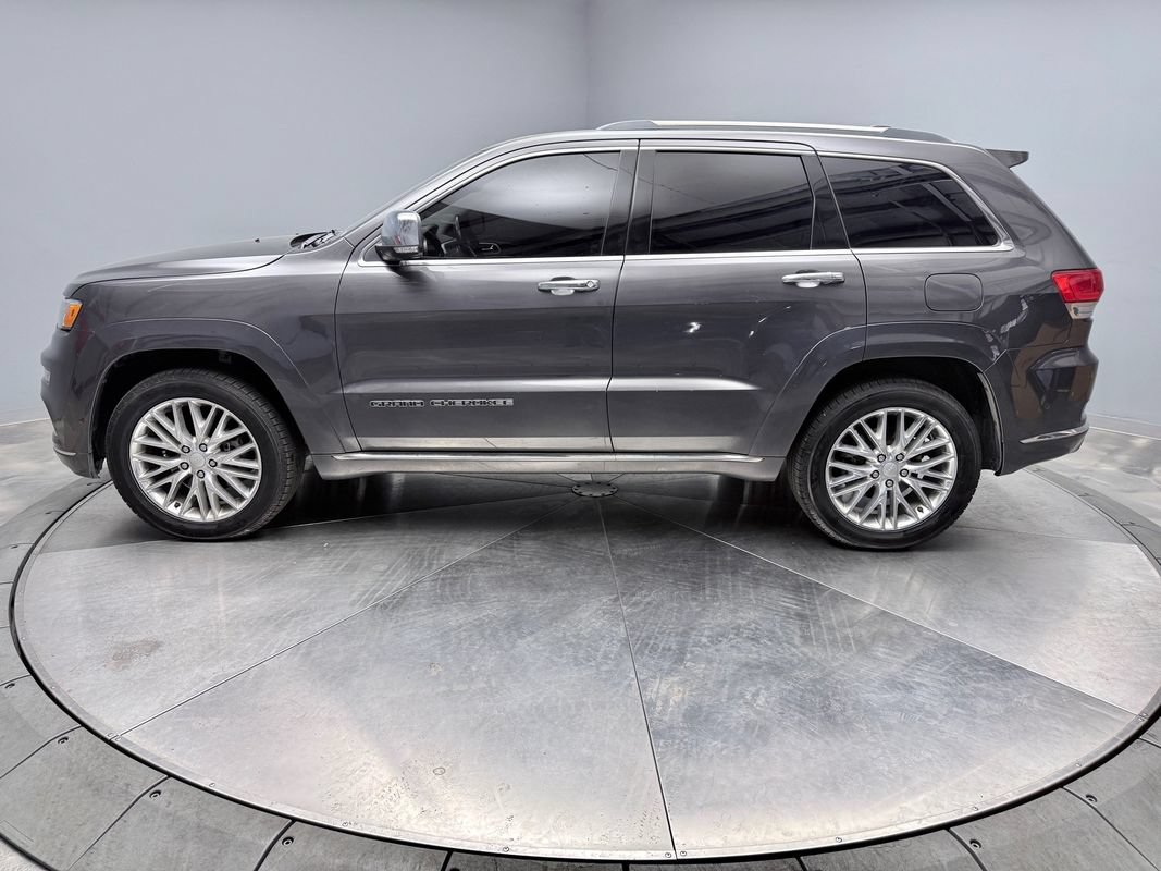 Used 2018 Jeep Grand Cherokee Summit AWD/4WD image 8