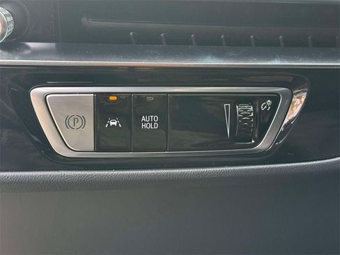 New 2026 Cadillac Lyriq Premium Luxury image 20