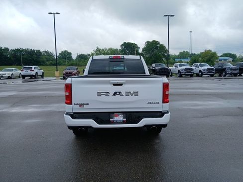 Used 2025 RAM 1500 Laramie w/ Sport Appearance Package AWD/4WD image 7
