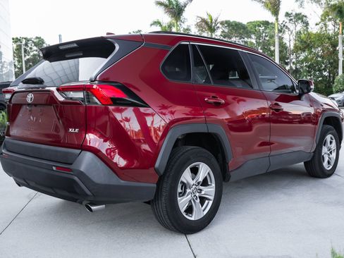 Used 2023 Toyota RAV4 XLE image 9