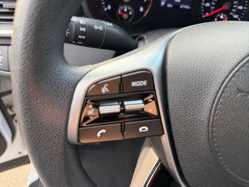 Used 2019 Kia Sorento AWD image 29