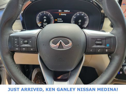 Used 2023 INFINITI QX60 Luxe w/ Vision Package AWD/4WD image 12