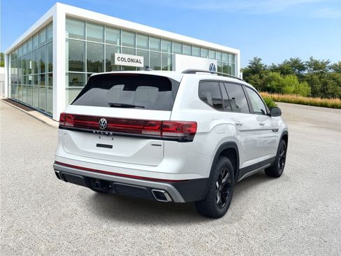 New 2026 Volkswagen Atlas Peak Edition AWD/4WD image 5