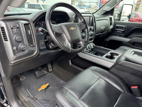 Used 2017 Chevrolet Silverado 2500 LTZ w/ Duramax Plus Package image 27