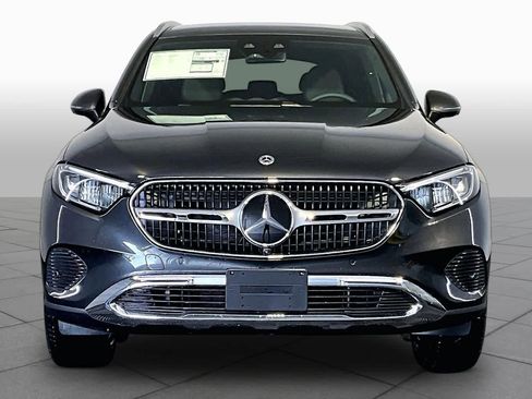 New 2026 Mercedes-Benz GLC 300 4MATIC image 2
