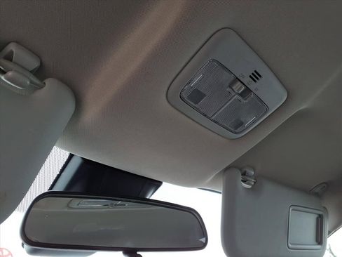 Used 2017 Toyota Corolla LE w/ Carpet Mat Package (TMS) image 25