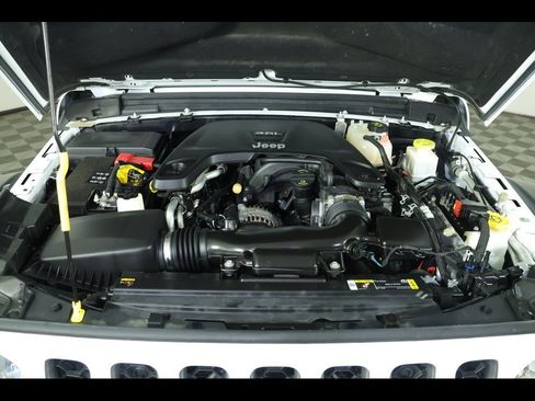 Used 2021 Jeep Gladiator Mojave image 19