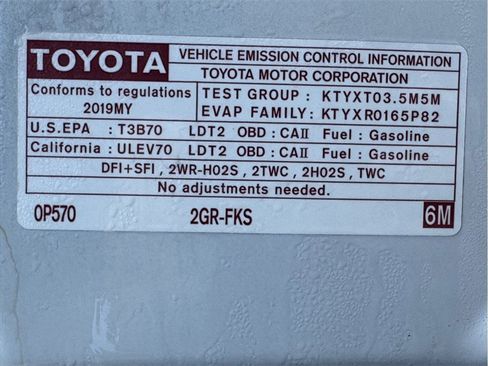 Used 2019 Toyota Highlander XLE image 27