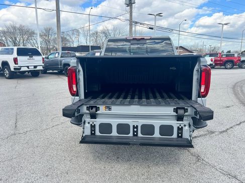 Used 2025 GMC Sierra 1500 Denali w/ Denali Reserve Package image 9