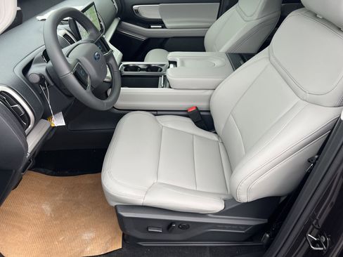 New 2026 Ford Expedition Max Active image 15