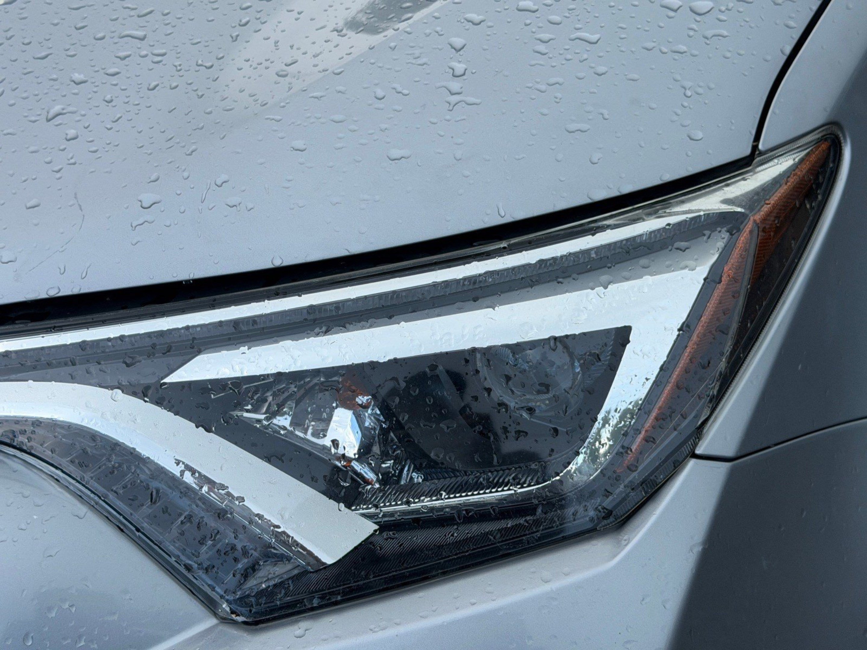 Used 2016 Toyota RAV4 Limited FWD image 11