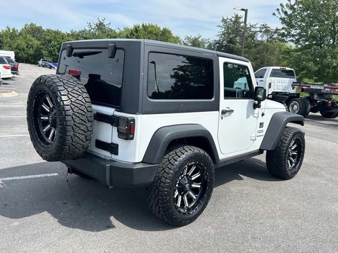 Used 2016 Jeep Wrangler Sport w/ Quick Order Package 24S AWD/4WD image 4