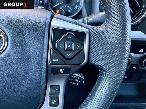 Certified 2023 Toyota Tacoma SR5 AWD/4WD image 25
