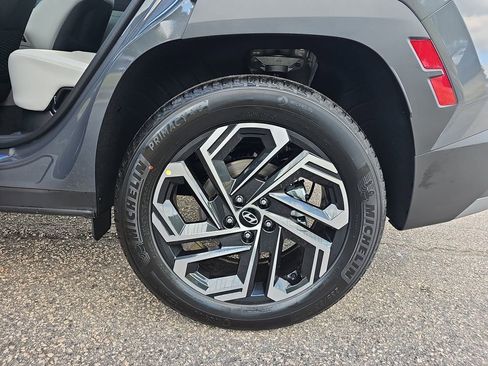 New 2026 Hyundai Tucson Limited AWD/4WD image 35