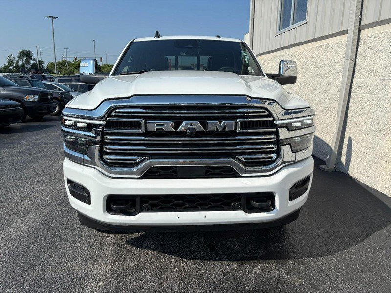 Used 2026 RAM 2500 Laramie AWD/4WD image 11