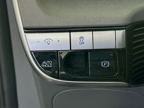 Used 2023 Hyundai Ioniq 5 SE image 17