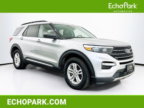 Used 2023 Ford Explorer XLT w/ Equipment Group 202A image 1