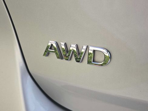 Used 2019 INFINITI QX50 Luxe w/ Cargo Package AWD/4WD image 6