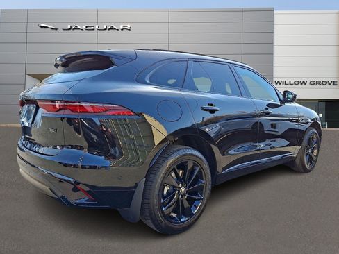 New 2026 Jaguar F-PACE R-Dynamic S AWD/4WD image 2