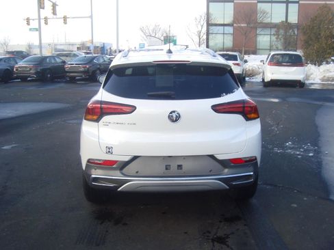 Used 2023 Buick Encore GX Essence w/ Advanced Technology Package image 6
