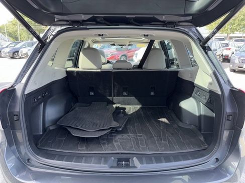 Used 2023 Subaru Forester Limited image 27