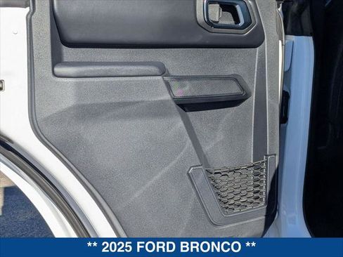 Certified 2025 Ford Bronco Outer Banks w/ Sasquatch Package image 20