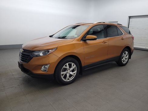 Used 2019 Chevrolet Equinox LT AWD/4WD image 2