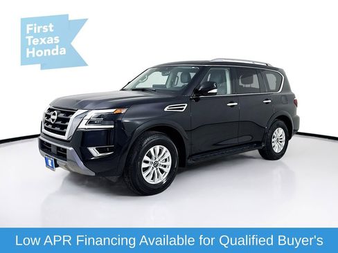 Used 2024 Nissan Armada SV RWD image 3